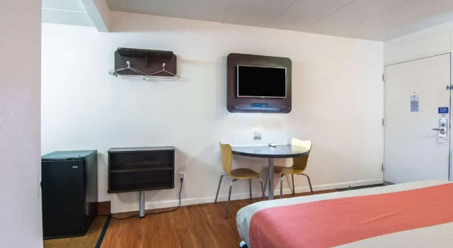 Двухместный номер Deluxe Motel 6-Glassboro, NJ - Rowan University