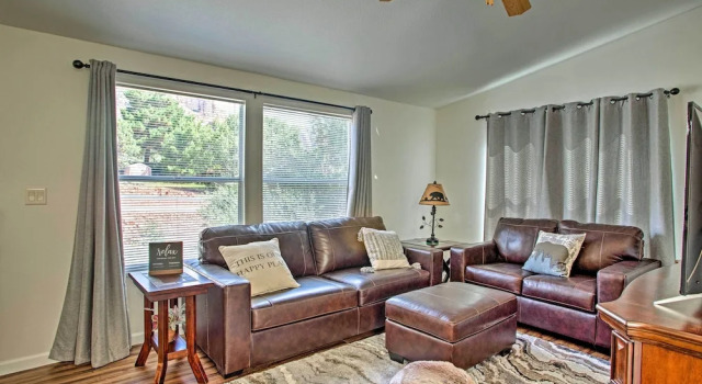 Sedona Home w/ View, Half-mi to Chimney Rock!