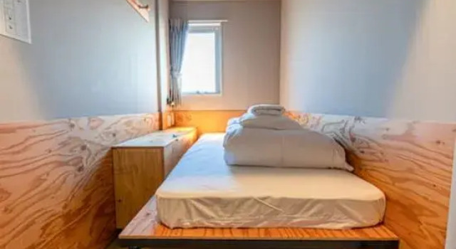 Кровать в общем номере (мужской номер) Wise Owl Hostels Kyoto