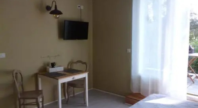 Petit Appartement Pont du Gard, Book Apartment Hotels in Castillon-du-Gard with a Pool, Swimming Pool