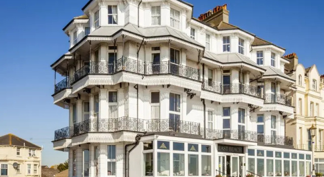 Номер Economy East Beach Hotel