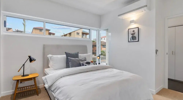 Luxury 5-floor Unit With Ocean Views Near Beach, Prenota Appartamento Hotel a Queensland con parcheggio, Parcheggio