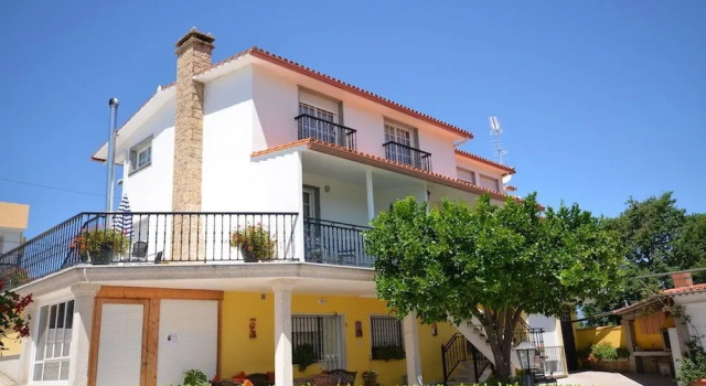 Casa Mariñan, Book Hotel  