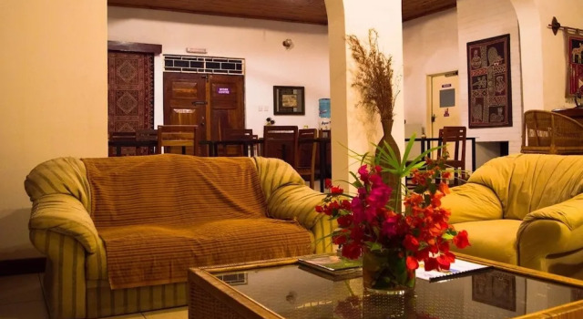 Cluny Lodge