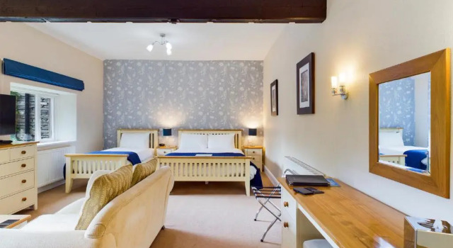 Трёхместный номер Superior Crow How Country Guest House