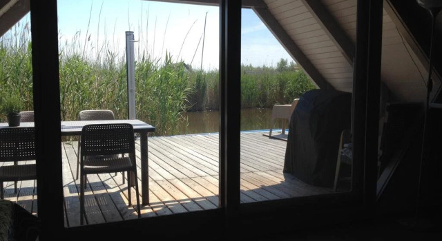 Seehütte Neusiedlersee - Pfahlbau GlamPing, Book Campground Rust Lake Neusiedl