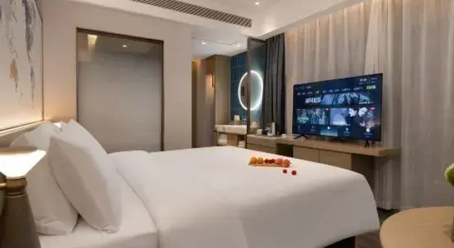 Люкс Lihao Holiday Hotel (Jinan Tangye Subway Station Century Avenue)