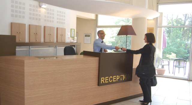 Hôtel Valpré, Prenota Hotel Écully Rodano
