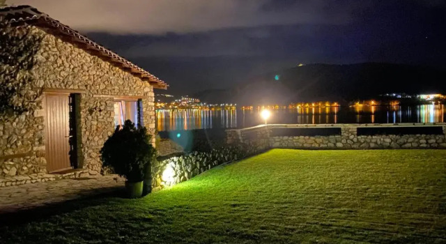 The Little Stone House by the Lake, Reserva ahora Hotel Kastoria 