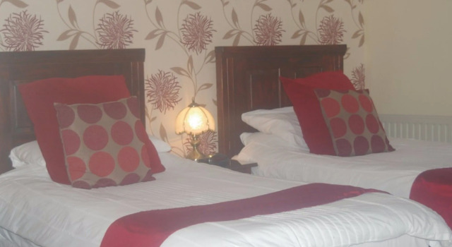 St Benets Abbey B&B, Reservar Pousada (com pequeno-almoço) Hotéis em Bodmin com pequeno-almoço, Café da manhã