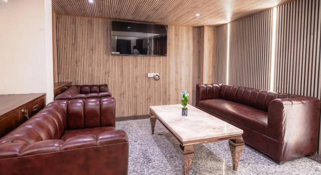 Treebo A1 Residency, Hingna T Point, Забронировать Отель Отели штата Махараштры 3 звезды, 3*