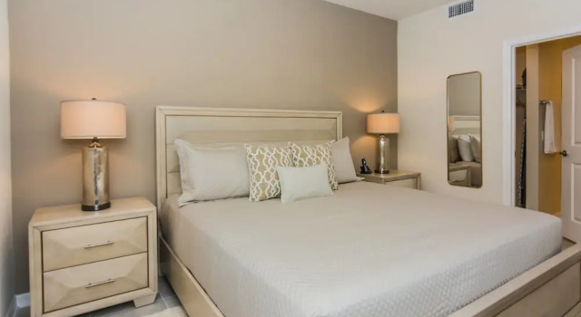 Fabulous Apartment with balcony at Storey Lake 272977, Varaa Huoneisto Kissimmee Kissimmee