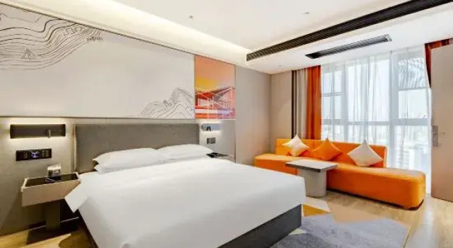 Люкс Deluxe XY International Hotel (Tongling High-Speed Railway Station Xihu Yuefu)