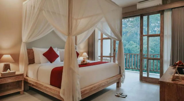 Номер Deluxe с красивым видом из окна Kawi Resort Ubud
