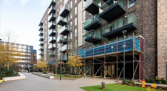 Impeccable 2-bed Apartment in Wembley, Varaa Huoneisto Asunnot kohteessa Merseyside, Huoneisto