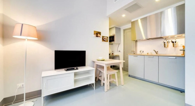 Modern and Cosy 1 Bed Flat Close to Colosseum, Забронировать Отель Сан-Джованни Рим, рядом с Piazza della Madonna dei Monti