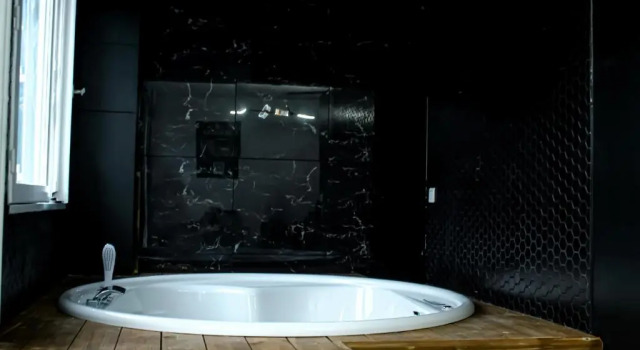 Seasides Paris - Suite Monroe (Adults Only), Book Hotel Le Blanc-Mesnil Seine-Saint-Denis