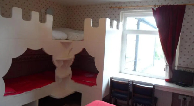 Люкс Galway Guest House