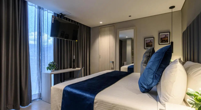 4 Sur Hotel