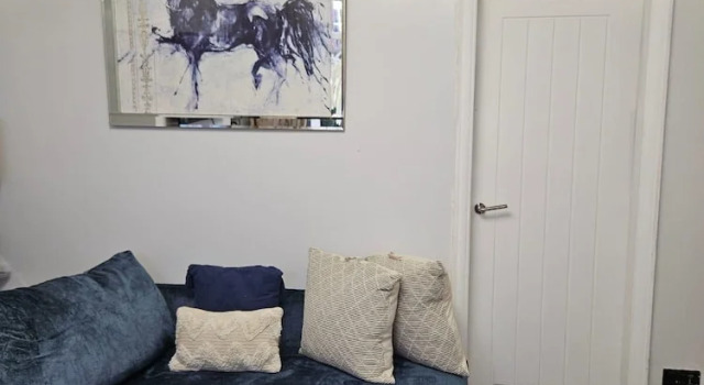 Manchester 2-bed House, Sleeps 4, 20 Min to Centre, Prenota Hotel Droylsden Inghilterra