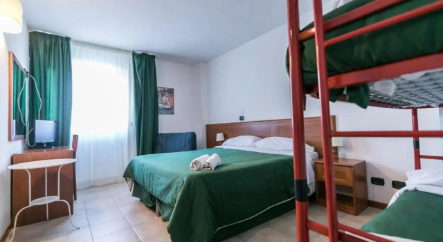 Четырёхместный номер Standard Hotel Faggio Rosso
