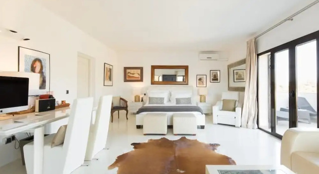 Вилла Luxury Villa Can Garrovers Ibiza
