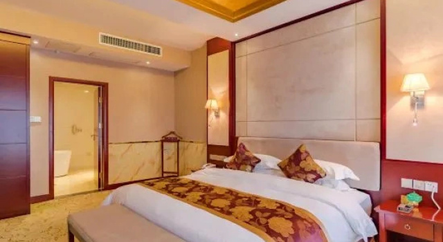 Двухместный люкс Deluxe Jiu Long International Hotel