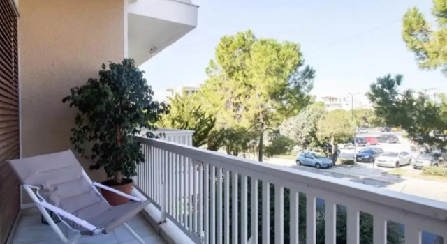 Spacious 2b/r Stay at Glyfada's Center