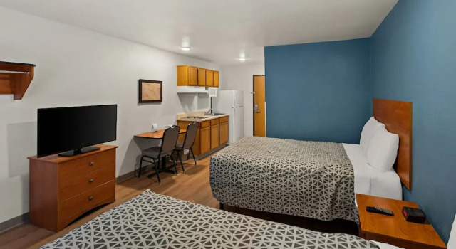 Четырёхместный номер Standard WoodSpring Suites El Paso