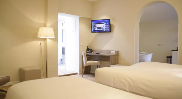 Hotel Andante aan Zee, Book Hotel Scheveningen Zuid-Holland, near Lighthouse Scheveningen