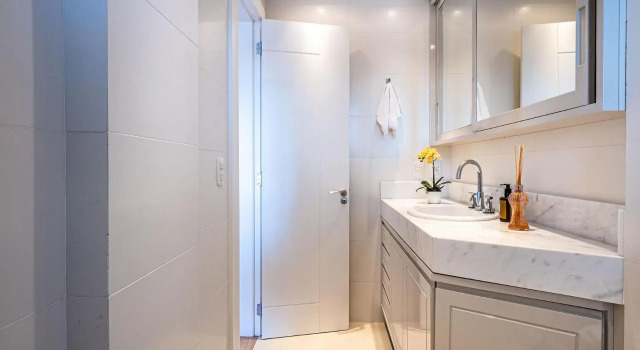650 metros, Rua Coberta Centro/Villa Verde 401A, Забронировать Вилла Виллы Грамаду, Вилла