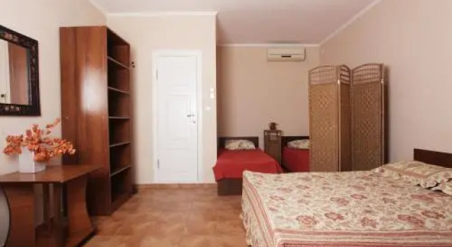 Ten Stars, Buchen Sie Hotel Belgorod-Dnestrowski Odessa region