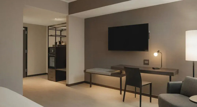 Двухместный номер Standard с балконом AC Hotel Asheville Biltmore Village