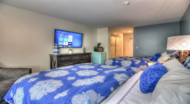 Kcis 123 - Killington Blue Studio: Sleeps 4, Close To Mountain, Varaa Hotelli Hotellit New England uima-altaalla, Uima-allas