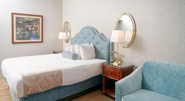 Трёхместный номер Standard Fulton Steamboat Inn