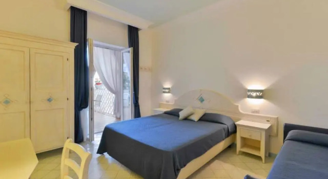 Номер Comfort Hotel La Pineta
