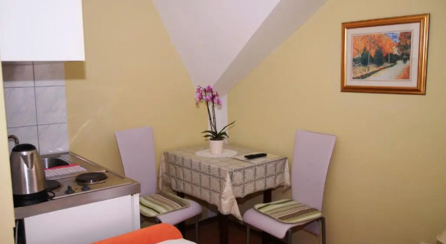 Apartmani i sobe Đurđan, Забронировать Отель Крапинске-Топлице Крапинско-Загорская жупания