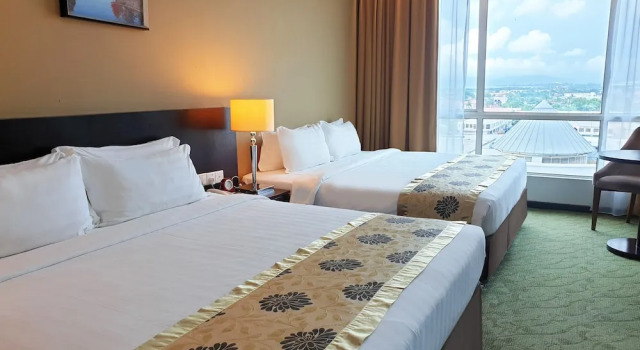 Семейный номер Standard с видом на город Pan Borneo Hotel Kota Kinabalu