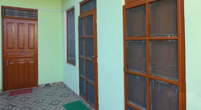 OYO 26557 Ramda Guest House, Rezervovat Penzión Hotely v Almora s parkováním, Parkování