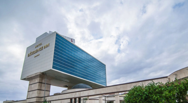 Hotel Excellence Inn