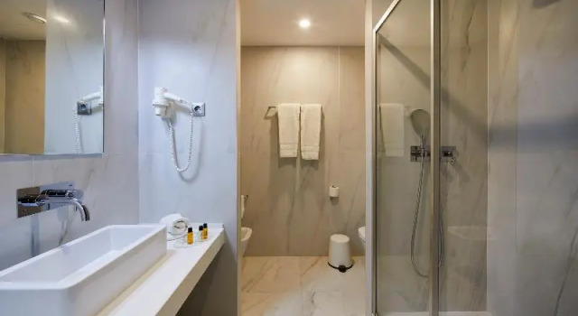 Двухместный номер Standard с балконом Alcazar Hotel & SPA