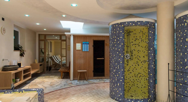 Hotel Melodia del Bosco, Забронировать Отель Бизнес-отели Бадия, 4* 5*