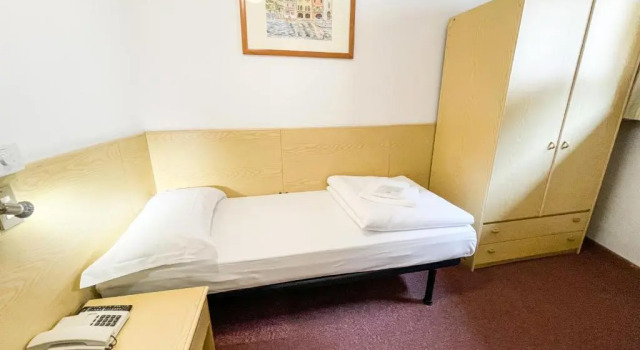 Одноместный номер Standard Hotel Modena old town