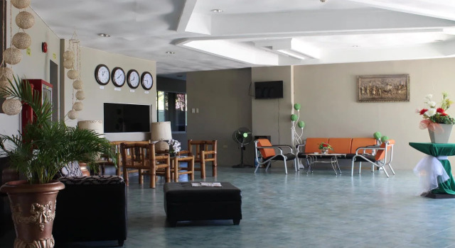 Green One Hotel, Book Hotel Mactan 