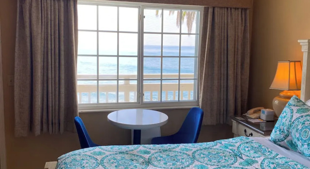 Standard- dobbelt værelse med havudsigt Cliff House Inn