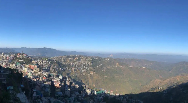 Двухместный номер Deluxe Aizawl Guest House