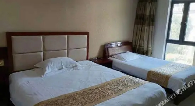 Baoyuan Hotel, Buchen Sie Hotel Yuhang Zhejiang