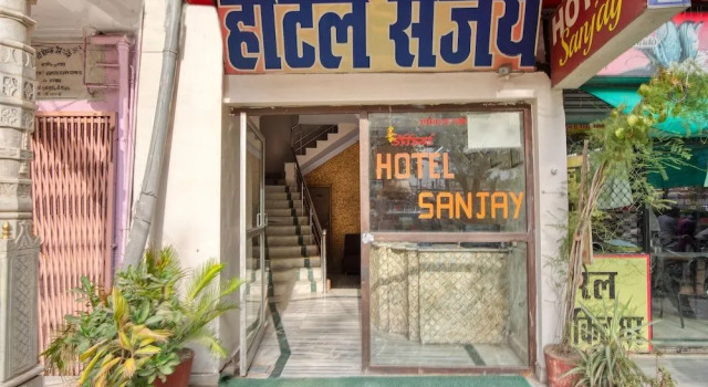 SPOT ON 28812 Hotel Sanjay, Забронировать Отель Отели штата Махараштры 3 звезды, 3*