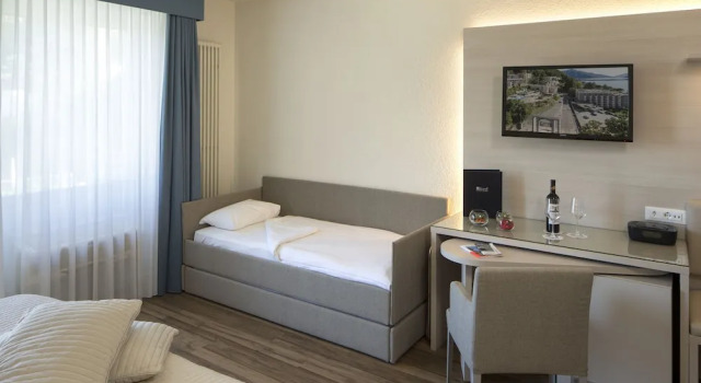 Четырёхместный семейный номер Standard Hotel Campione