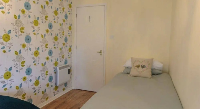 Annandale Apartment, Забронировать Апартаменты/квартира Бротон Эдинбург, рядом с Железнодорожный вокзал Эдинбург-Уэверли
